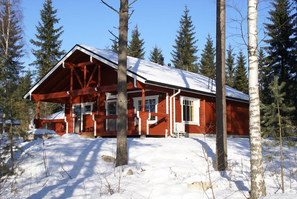 Kartanohotelli Satulinna Huvilat Hirvensalmi Camera foto